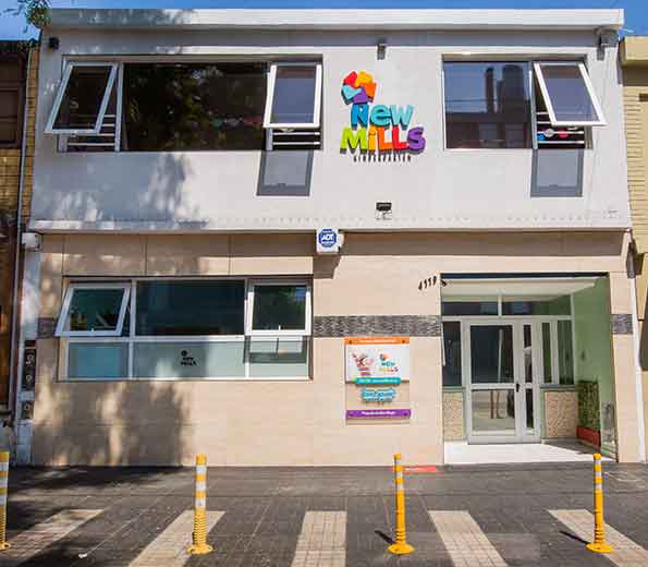 Fachada Edificio Jardín Maternal New Mills Kindergarten